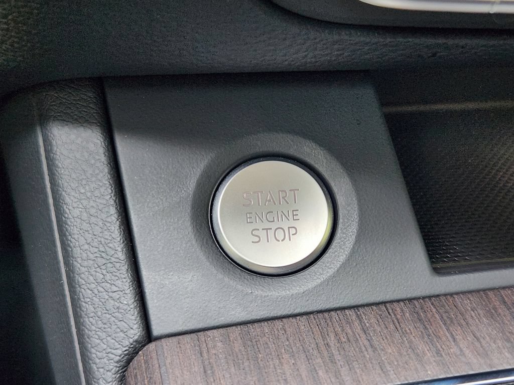 Certified 2024 Audi Q5 e Premium AWD/4WD image 25