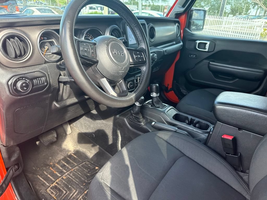 Used 2020 Jeep Gladiator Sport w/ Quick Order Package 24S AWD/4WD image 10