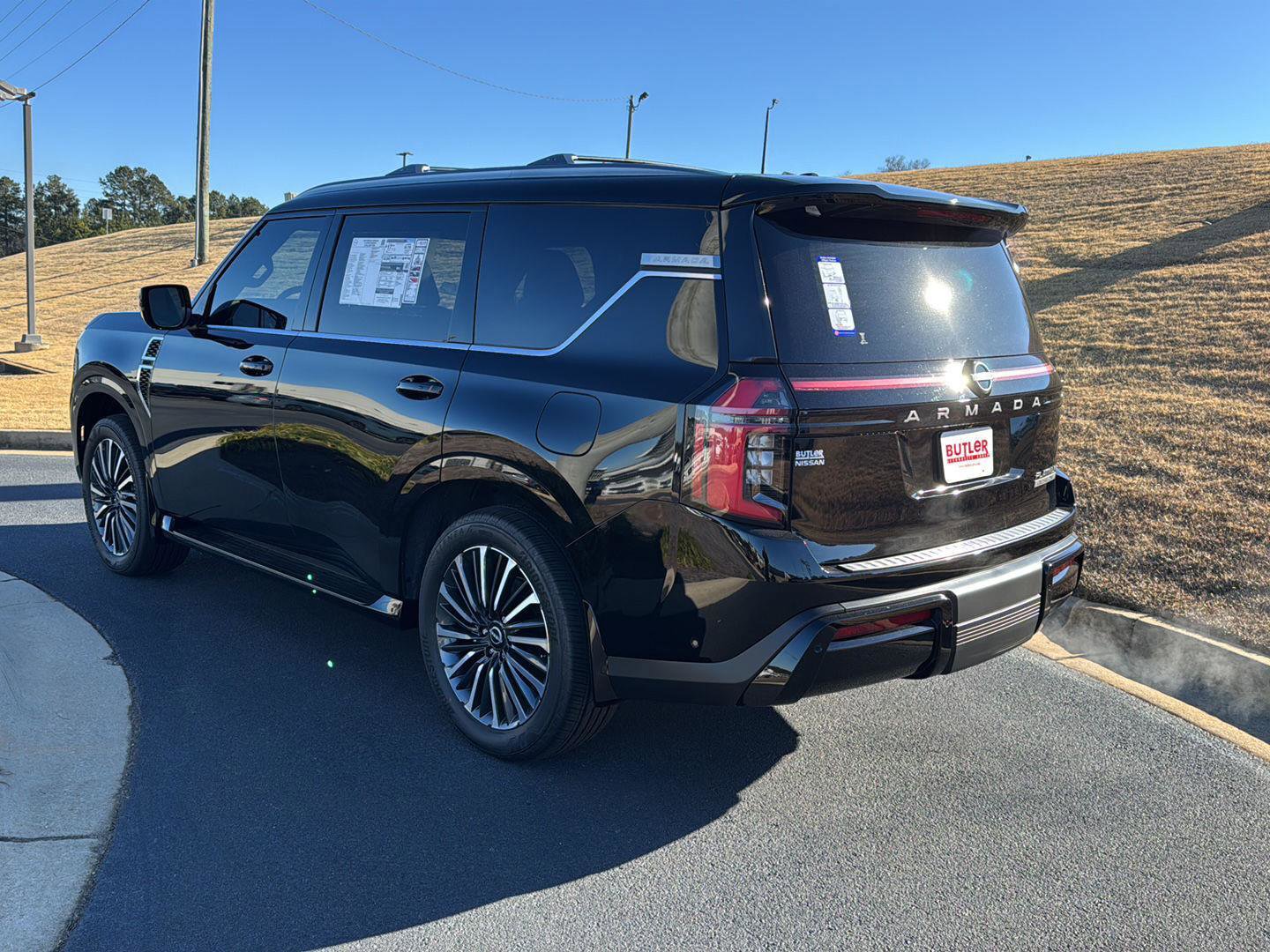 New 2026 Nissan Armada Platinum Reserve AWD/4WD image 3