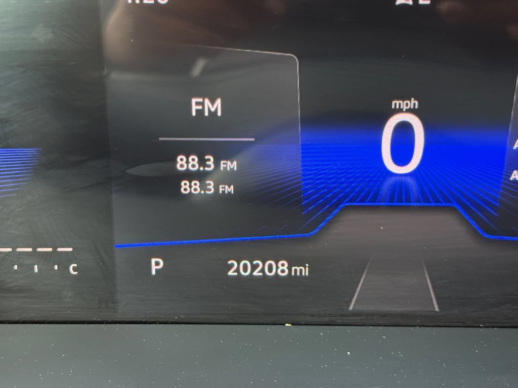 Used 2023 Volkswagen Tiguan SE R-Line FWD image 13