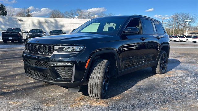 New 2026 Jeep Grand Cherokee Limited w/ Limited Altitude Package image 10