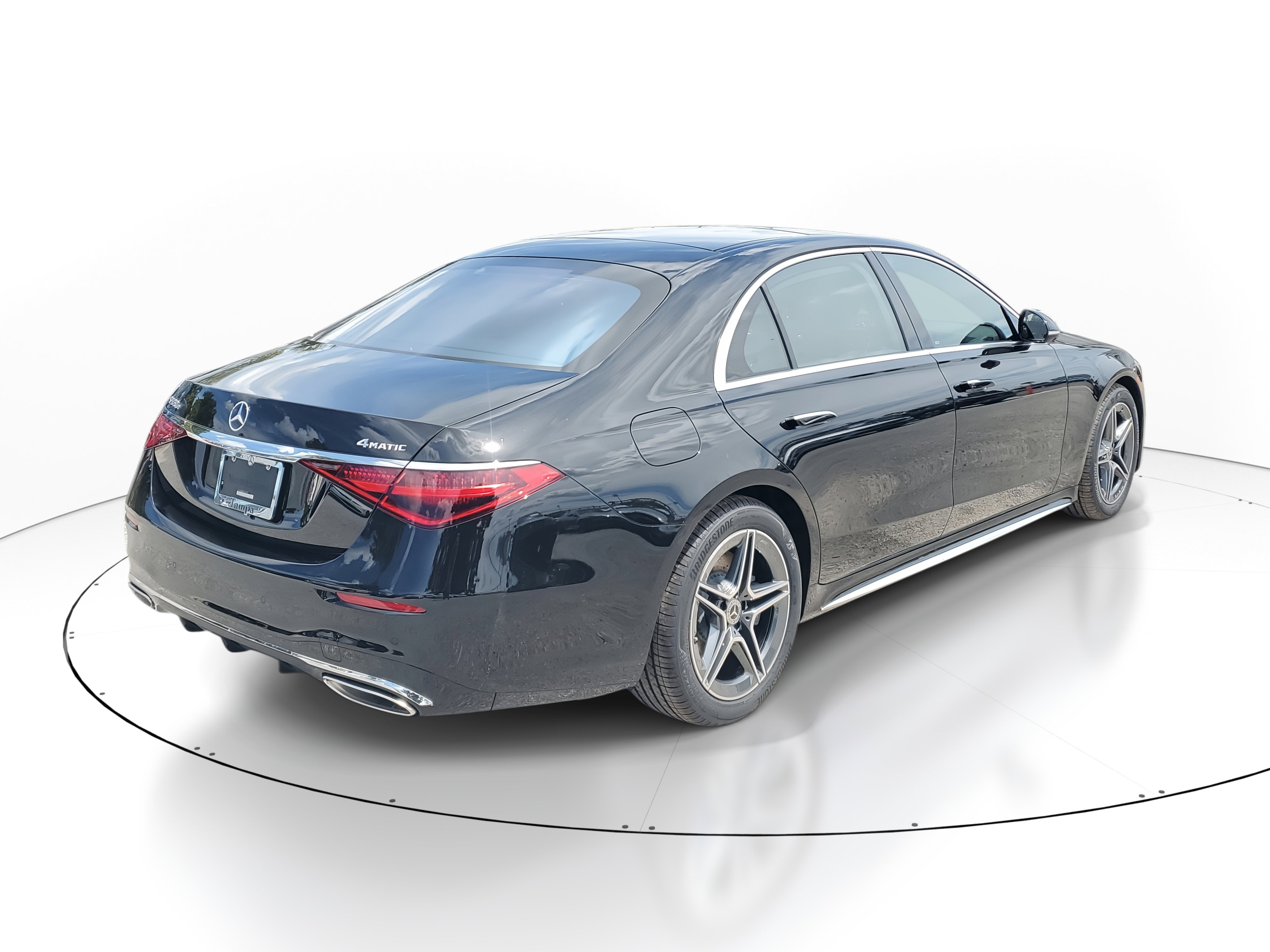 New 2026 Mercedes-Benz S 580e 4MATIC Sedan image 4