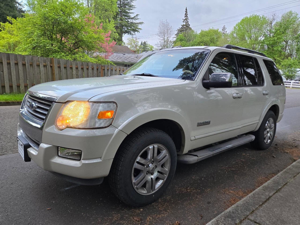 Used 2006 Ford Explorer Limited AWD/4WD image 4