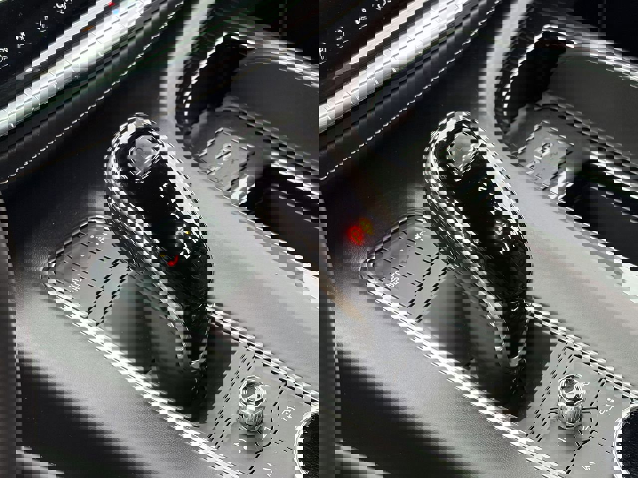 Certified 2024 Cadillac Escalade ESV V w/ Heavy-Duty Trailer Package image 30