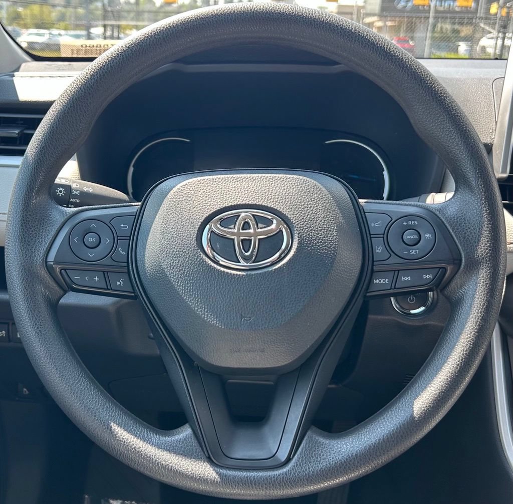 Certified 2024 Toyota RAV4 XLE AWD/4WD image 20