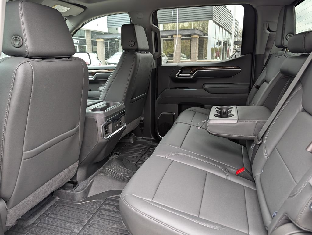 New 2026 GMC Sierra 1500 Elevation w/ Elevation Premium Package AWD/4WD image 31