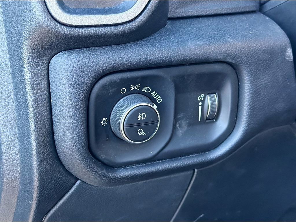 Used 2024 RAM 2500 Tradesman AWD/4WD image 10