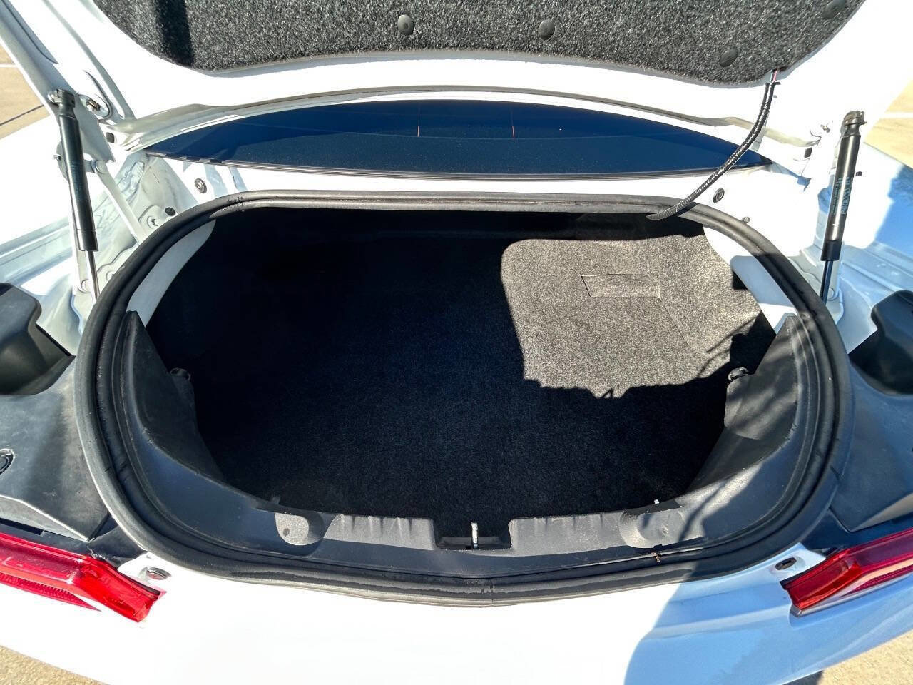 Used 2015 Chevrolet Camaro LT w/ RS Package image 11