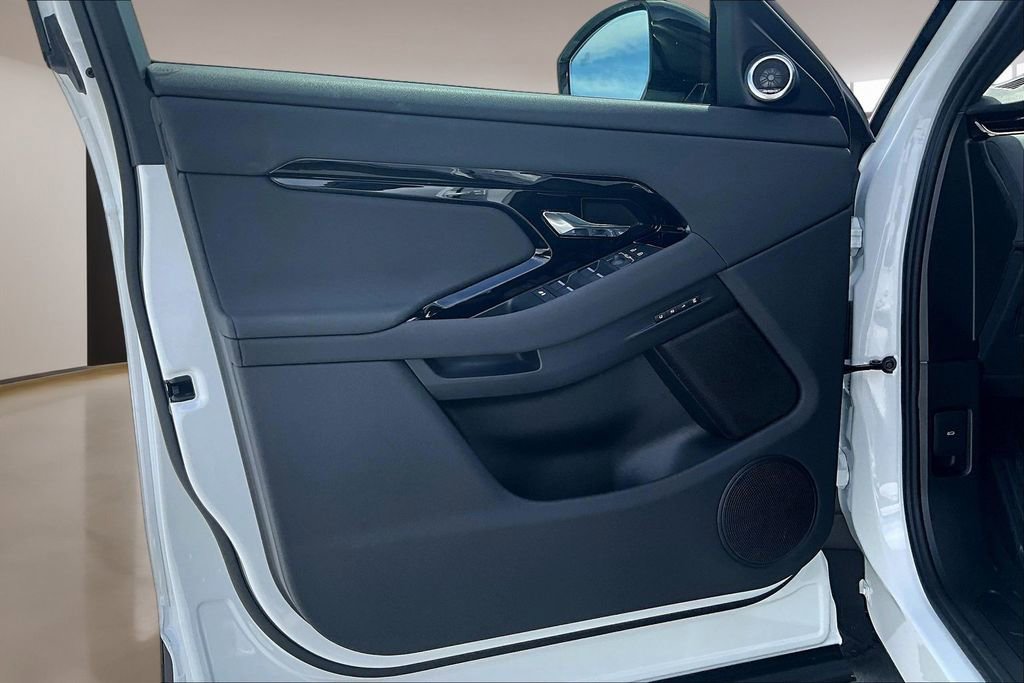 Certified 2026 Land Rover Range Rover Evoque S image 18