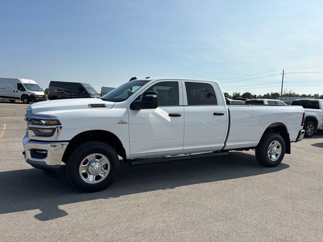 New 2026 RAM 2500 Tradesman AWD/4WD image 39