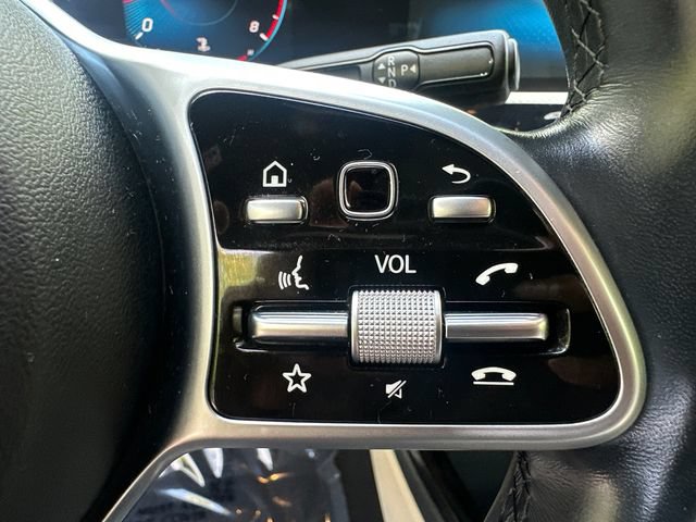 Used 2022 Mercedes-Benz CLA 250 4MATIC image 29