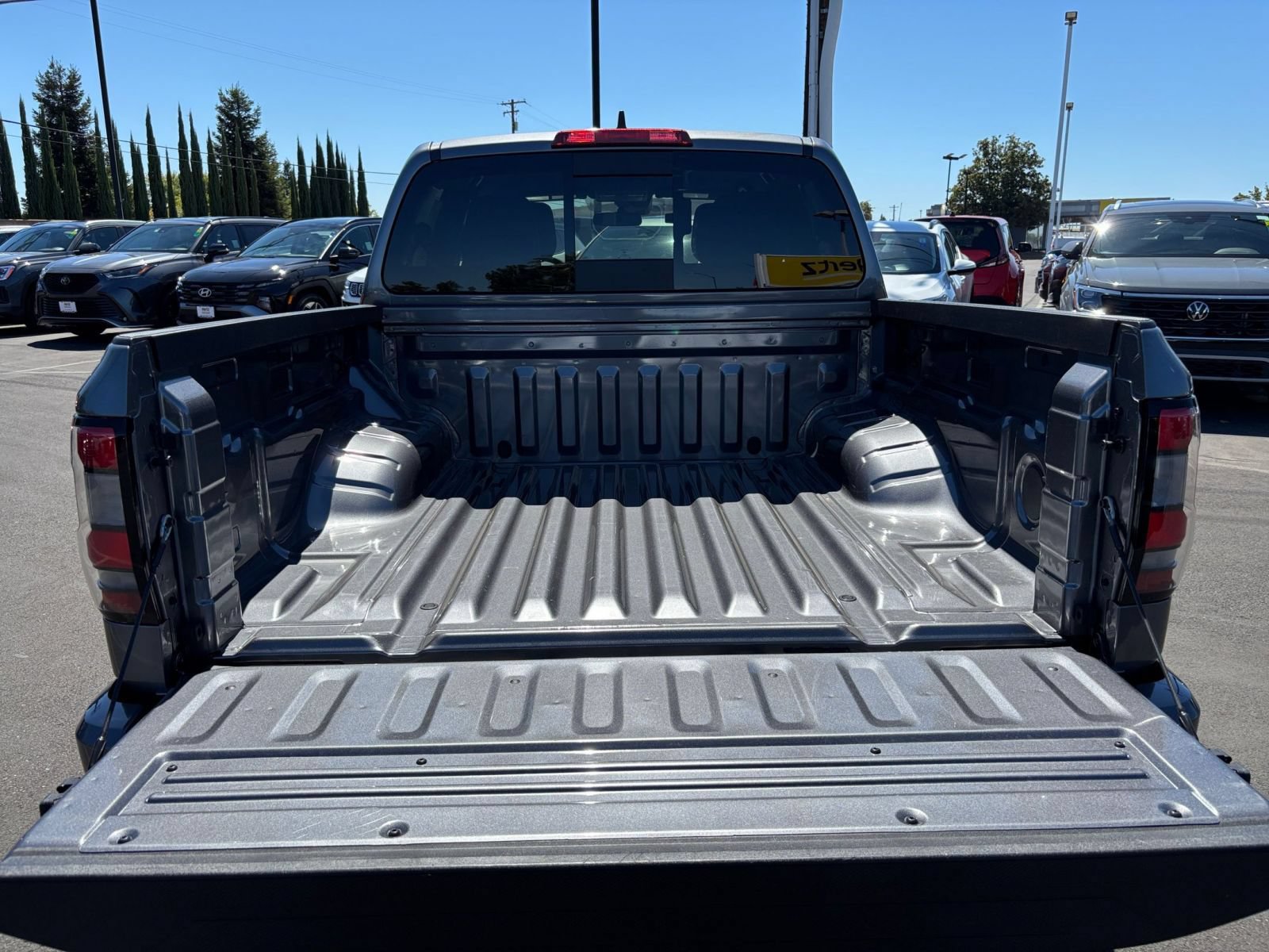Used 2026 Nissan Frontier PRO-4X AWD/4WD image 30