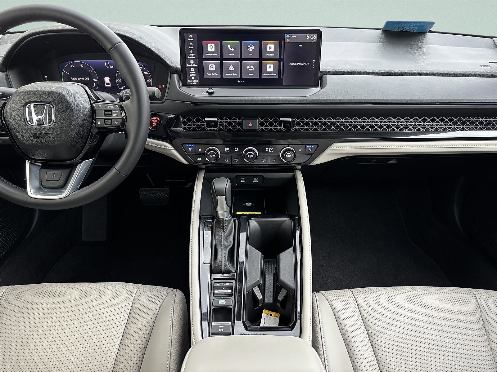 Certified 2025 Honda Accord Touring image 37