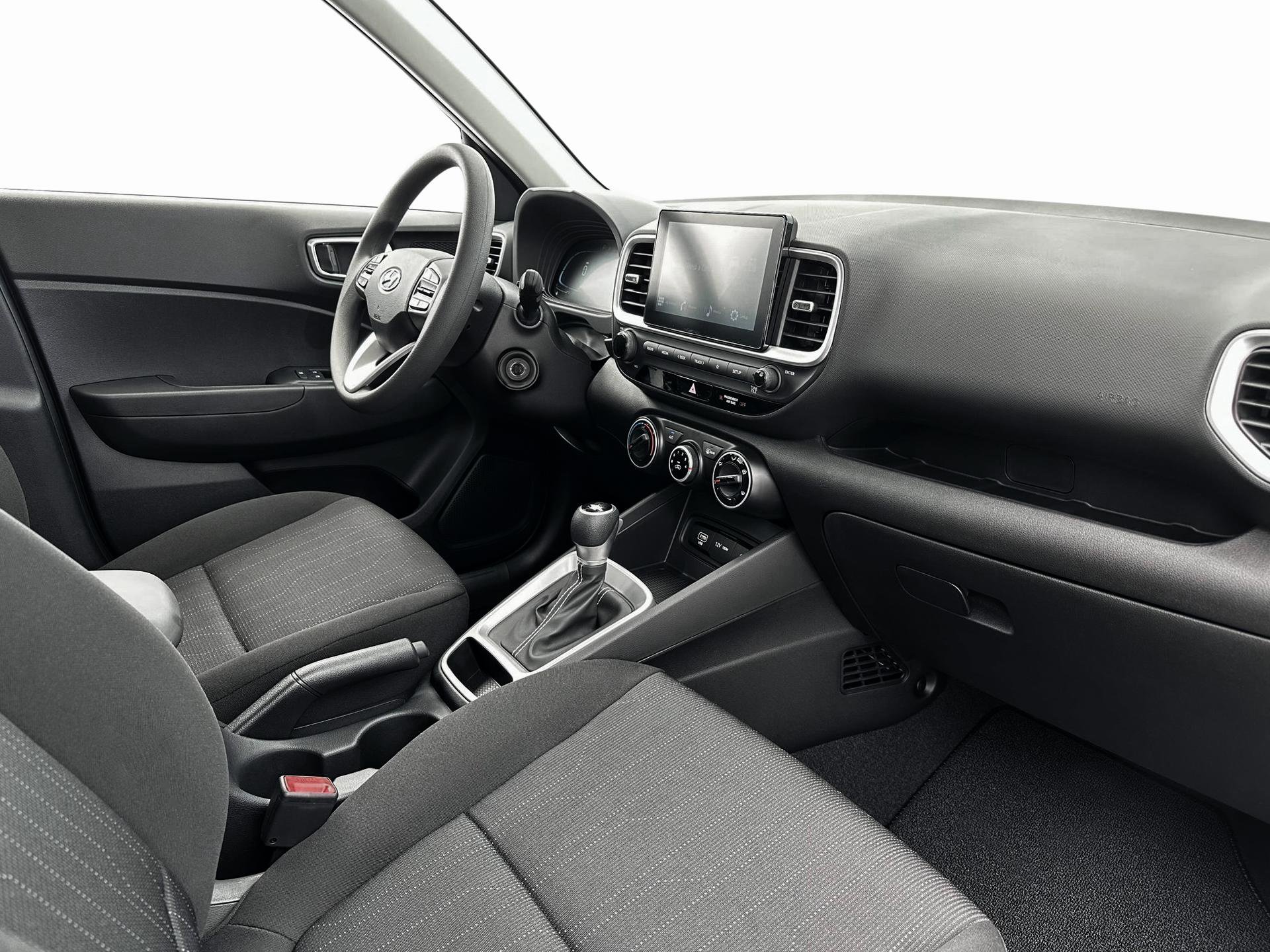 New 2025 Hyundai Venue SE image 15