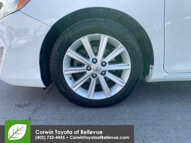 Used 2014 Toyota Camry XLE w/ Leather Package image 26