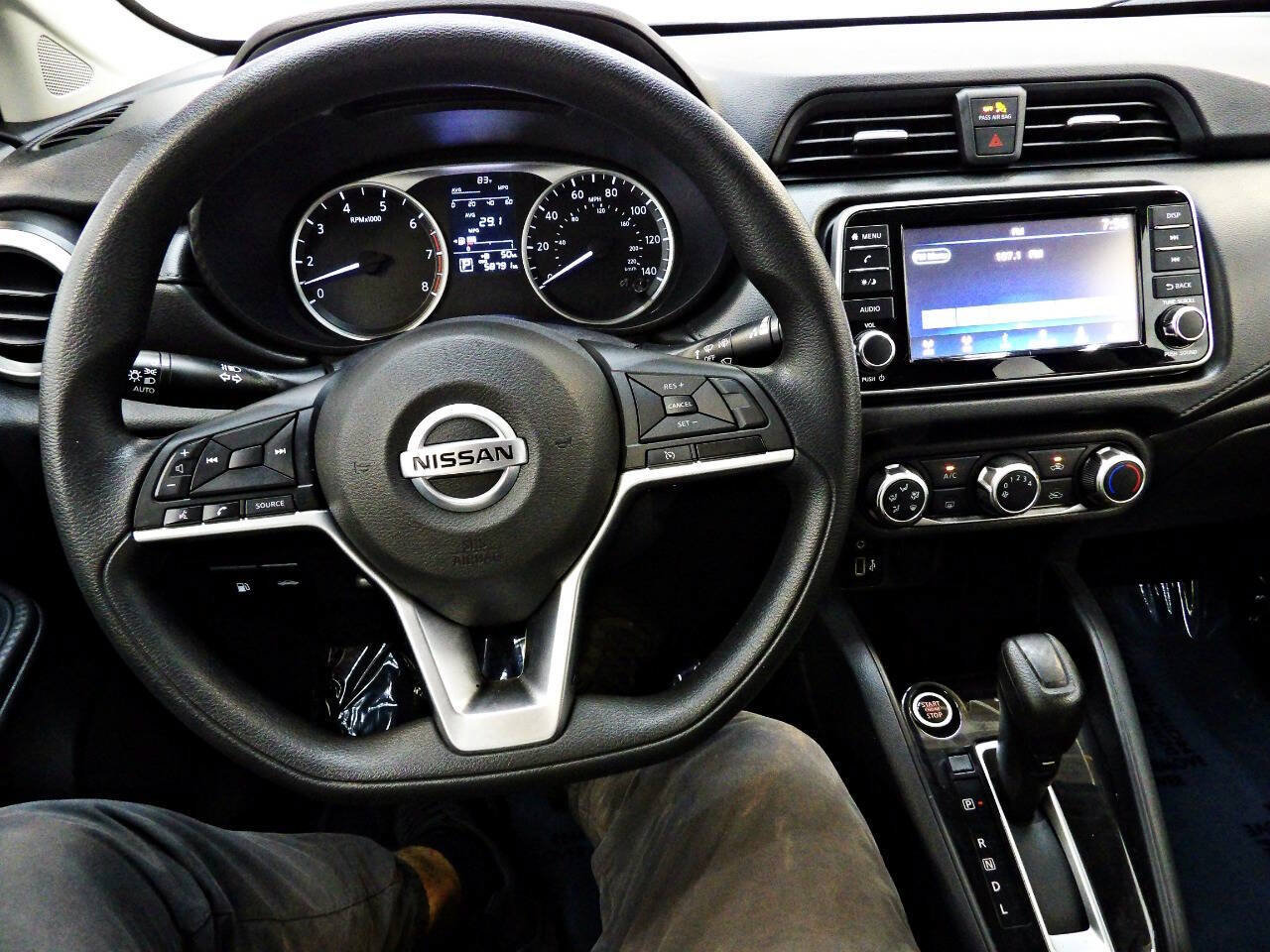 Used 2020 Nissan Versa S FWD image 17
