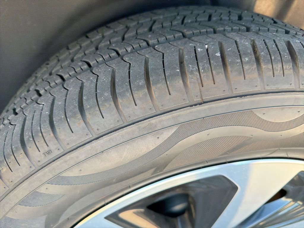 Used 2017 Subaru Forester 2.5i Premium w/ All-Weather Package image 9