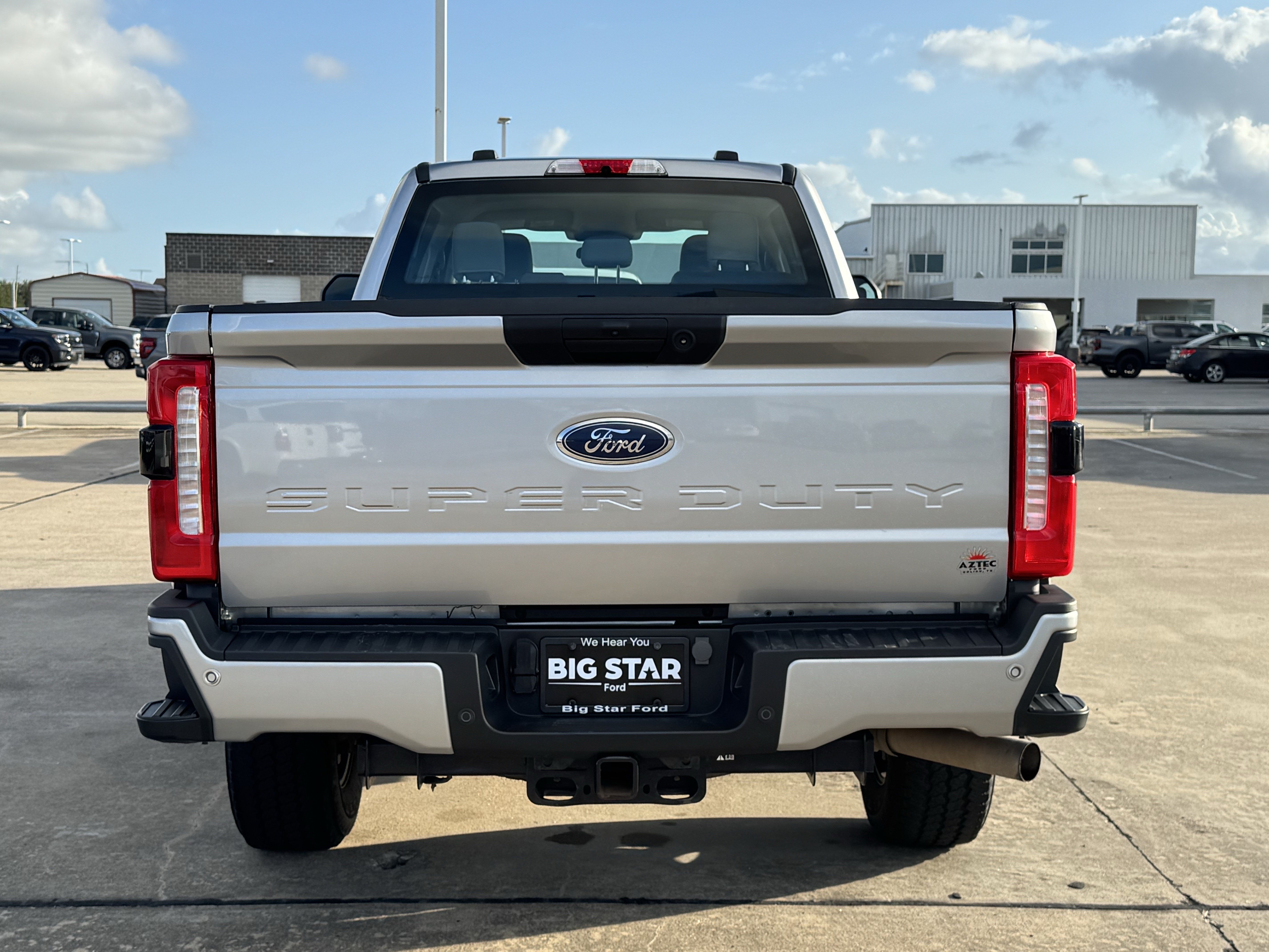 Used 2024 Ford F250 XL w/ STX Appearance Package AWD/4WD image 9