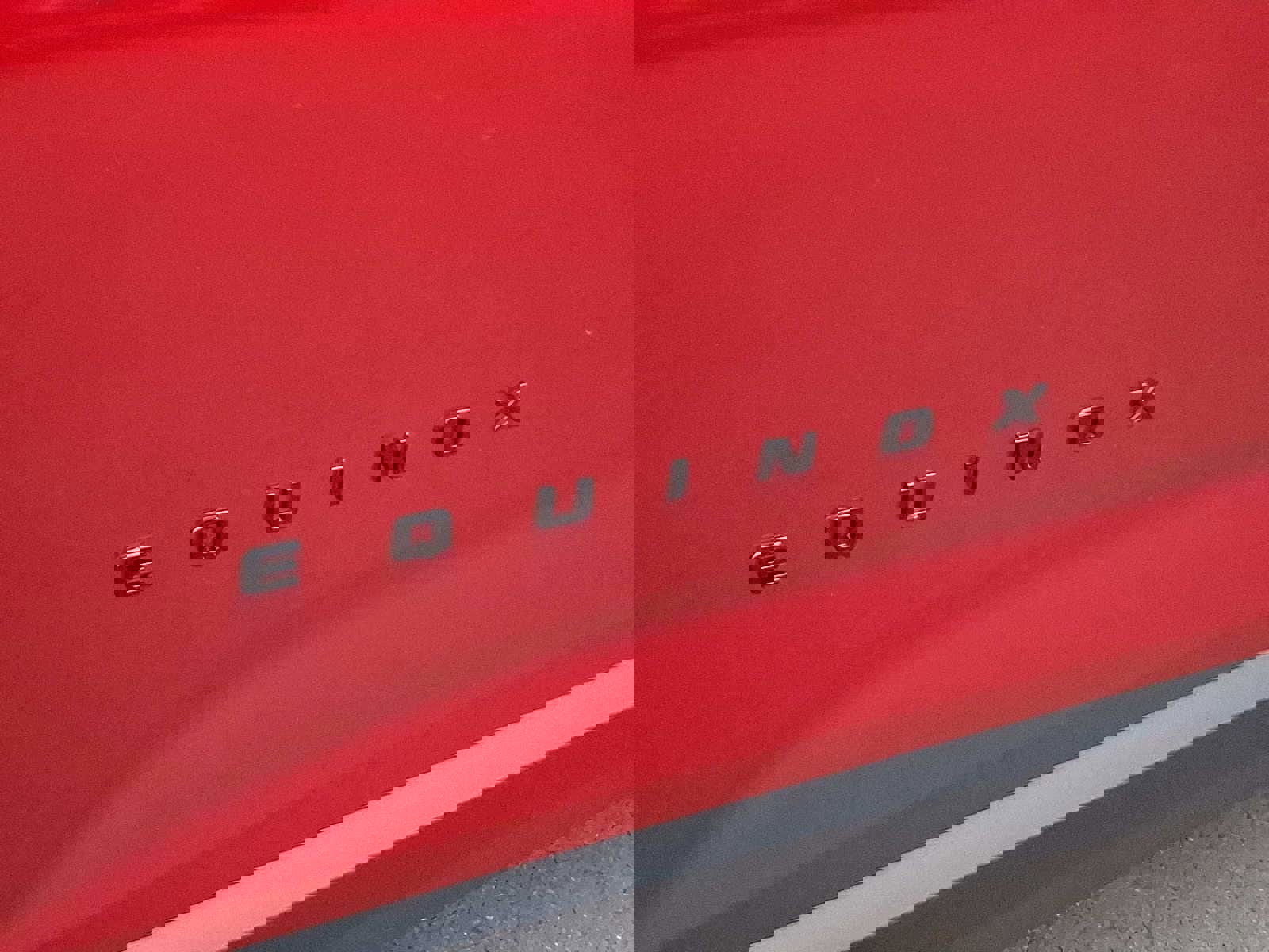 New 2026 Chevrolet Equinox LT image 5