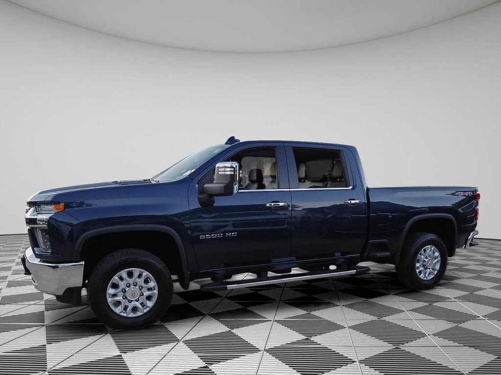 Certified 2022 Chevrolet Silverado 2500 LTZ w/ LTZ Convenience Package AWD/4WD image 4