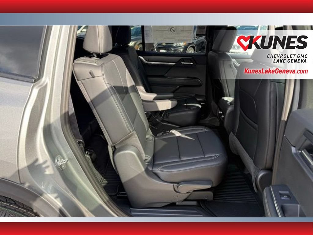 New 2026 GMC Acadia Elevation w/ Elevation Premium Package AWD/4WD image 19