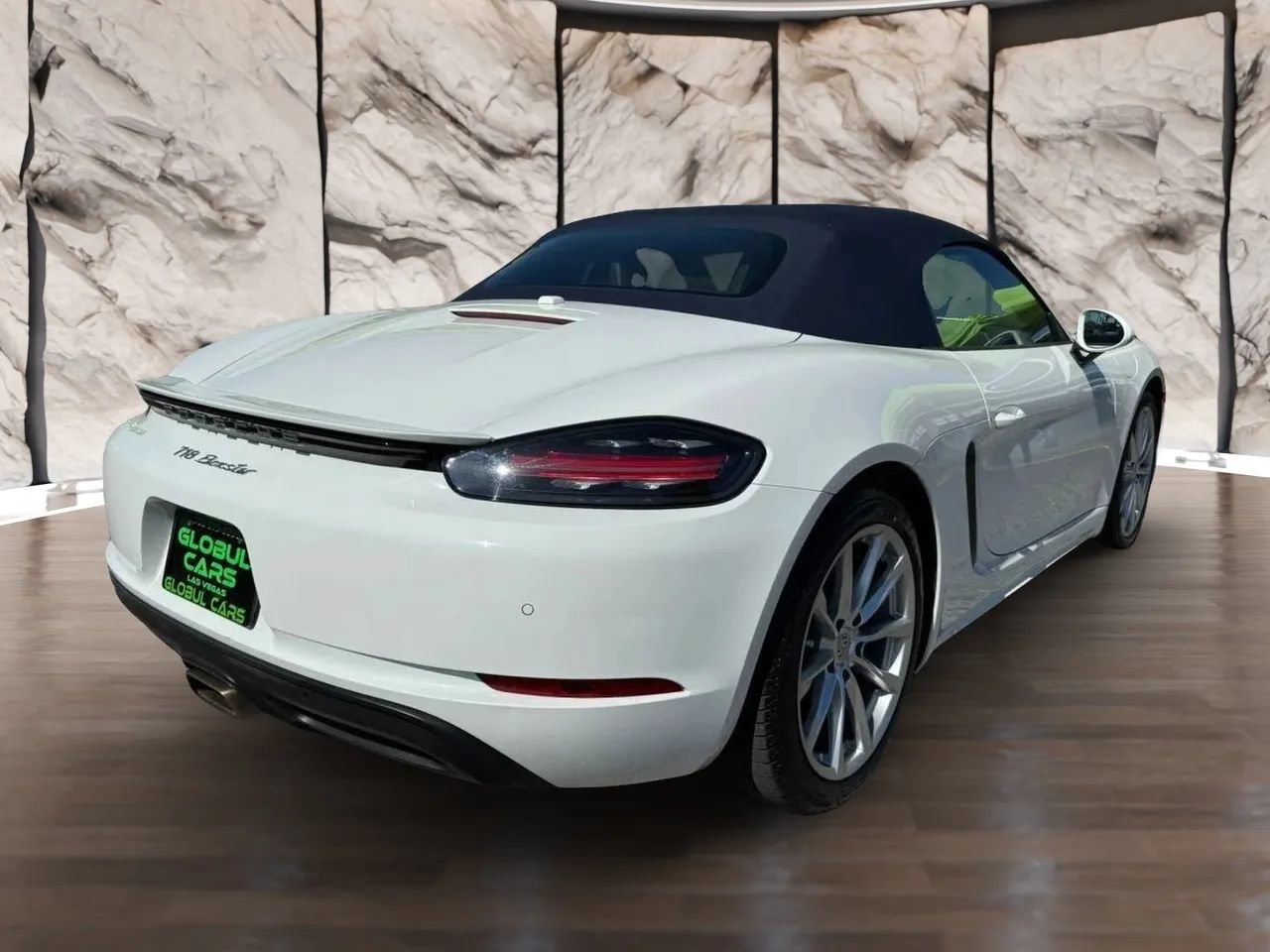 Used 2020 Porsche 718 Boxster RWD image 6