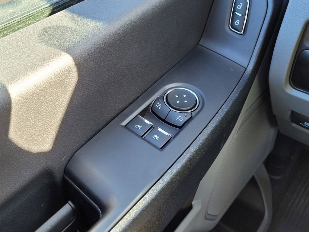 New 2024 Ford F550 2WD Regular Cab Super Duty image 37