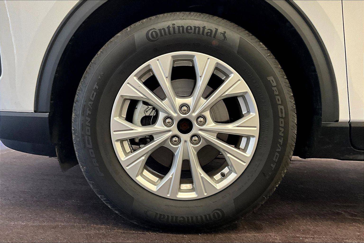 Certified 2024 Ford Escape Active w/ Tech Pack #2 image 8