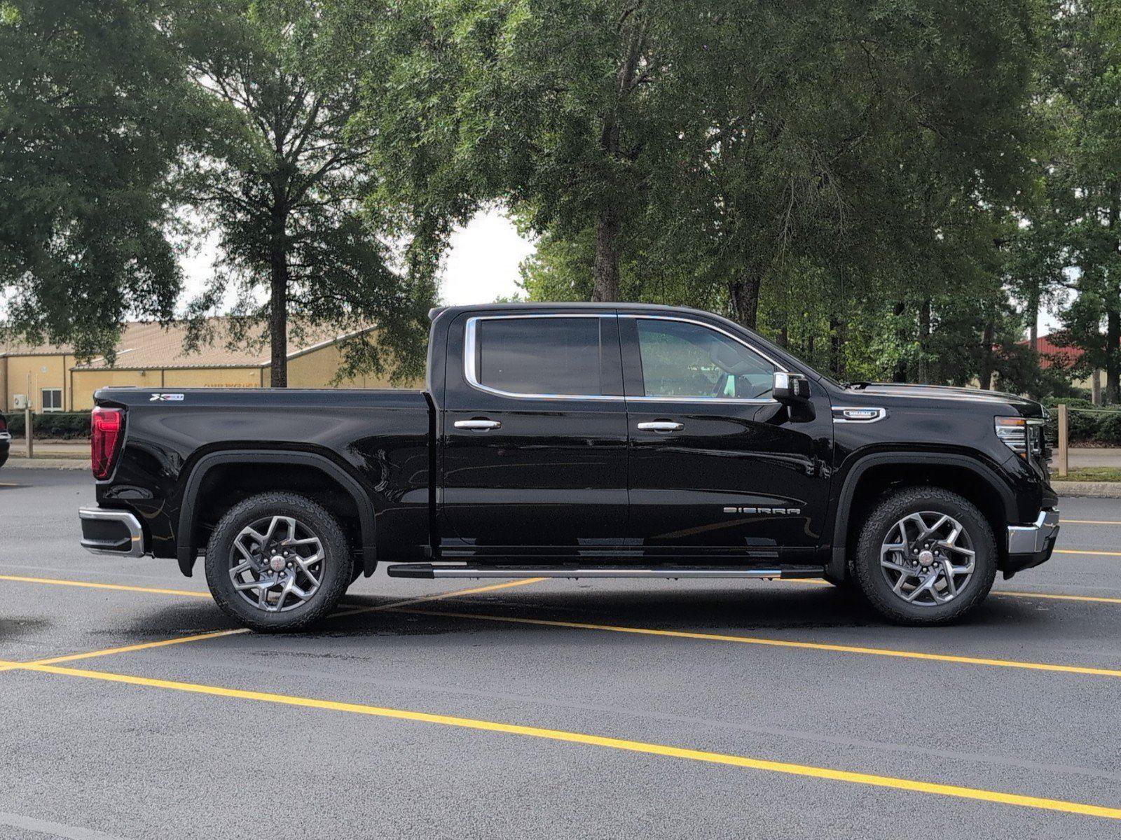 New 2026 GMC Sierra 1500 SLT w/ SLT Premium Plus Package AWD/4WD image 7