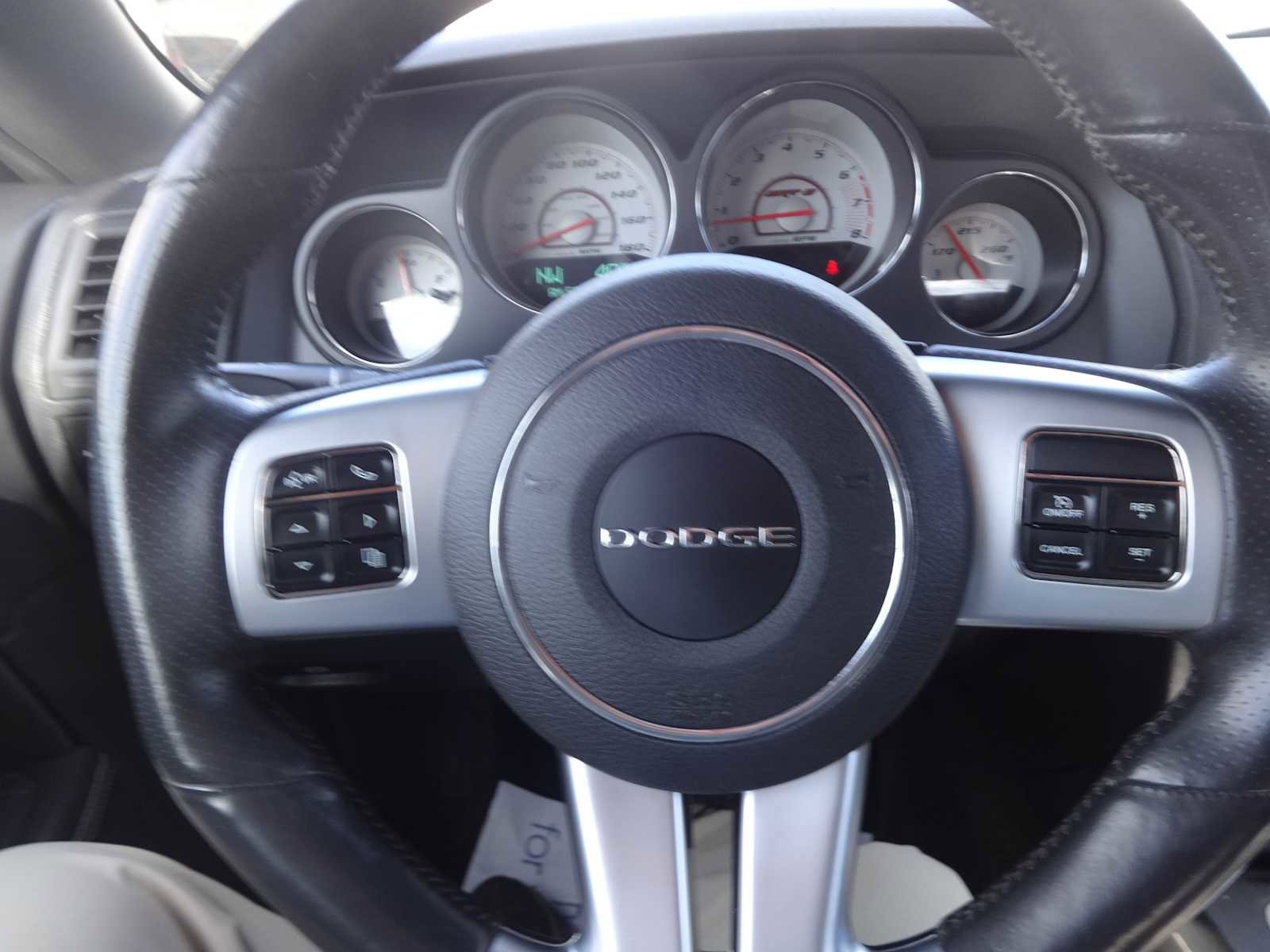 Used 2013 Dodge Challenger SRT8 w/ Harman Kardon Audio Group image 15