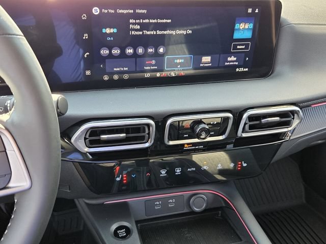New 2026 Nissan Sentra SV w/ SV Convenience Package FWD image 15