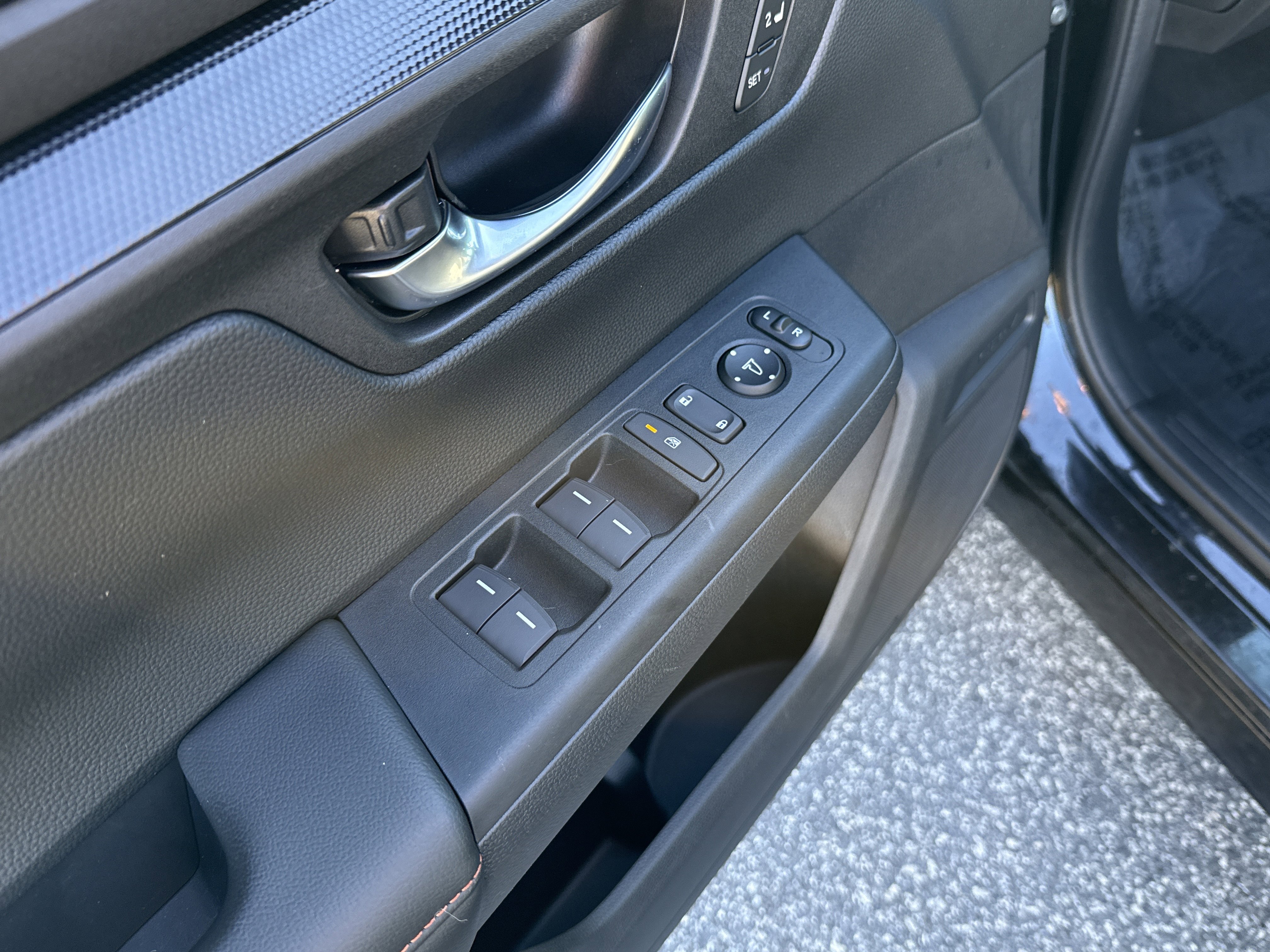 Certified 2025 Honda CR-V Sport-L image 15