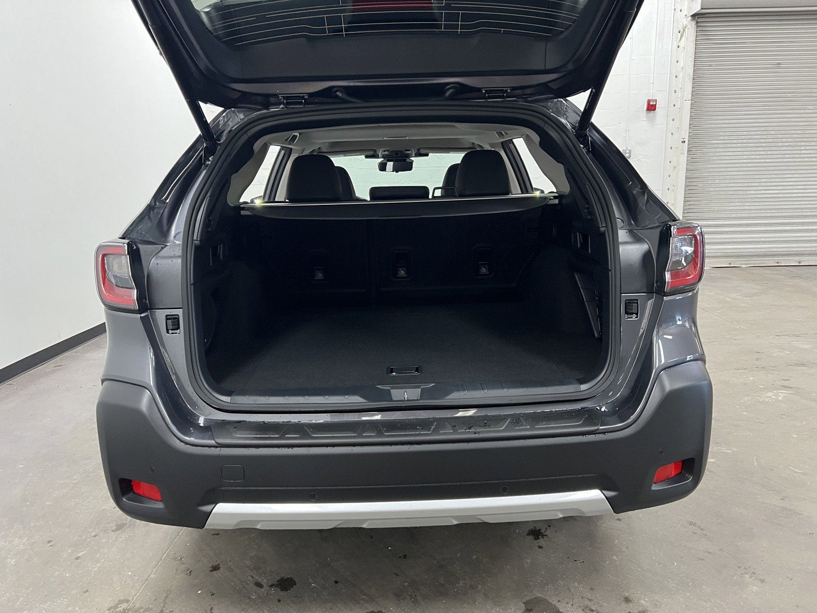 New 2025 Subaru Outback Touring XT image 15
