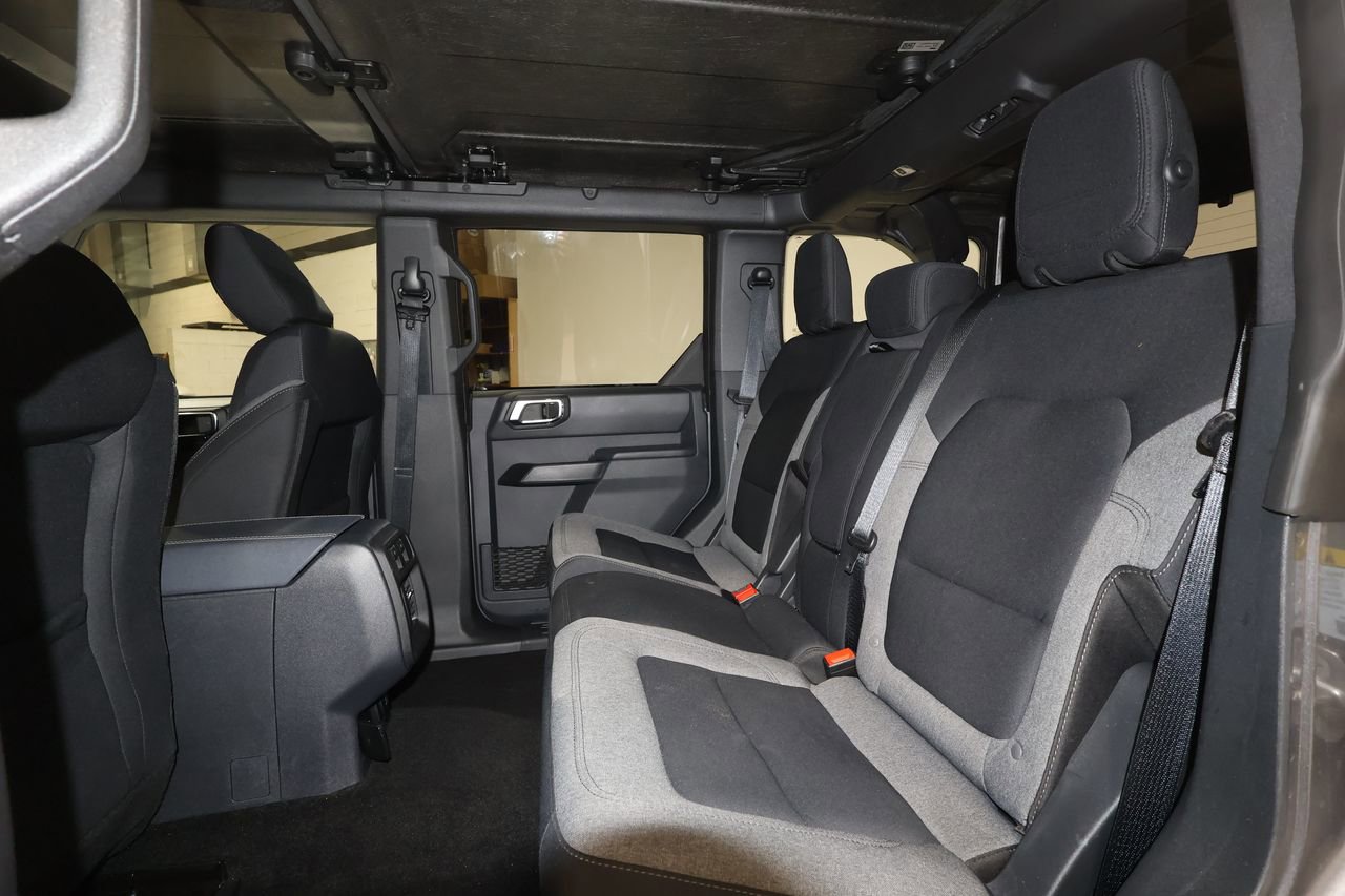 Used 2025 Ford Bronco Big Bend image 24