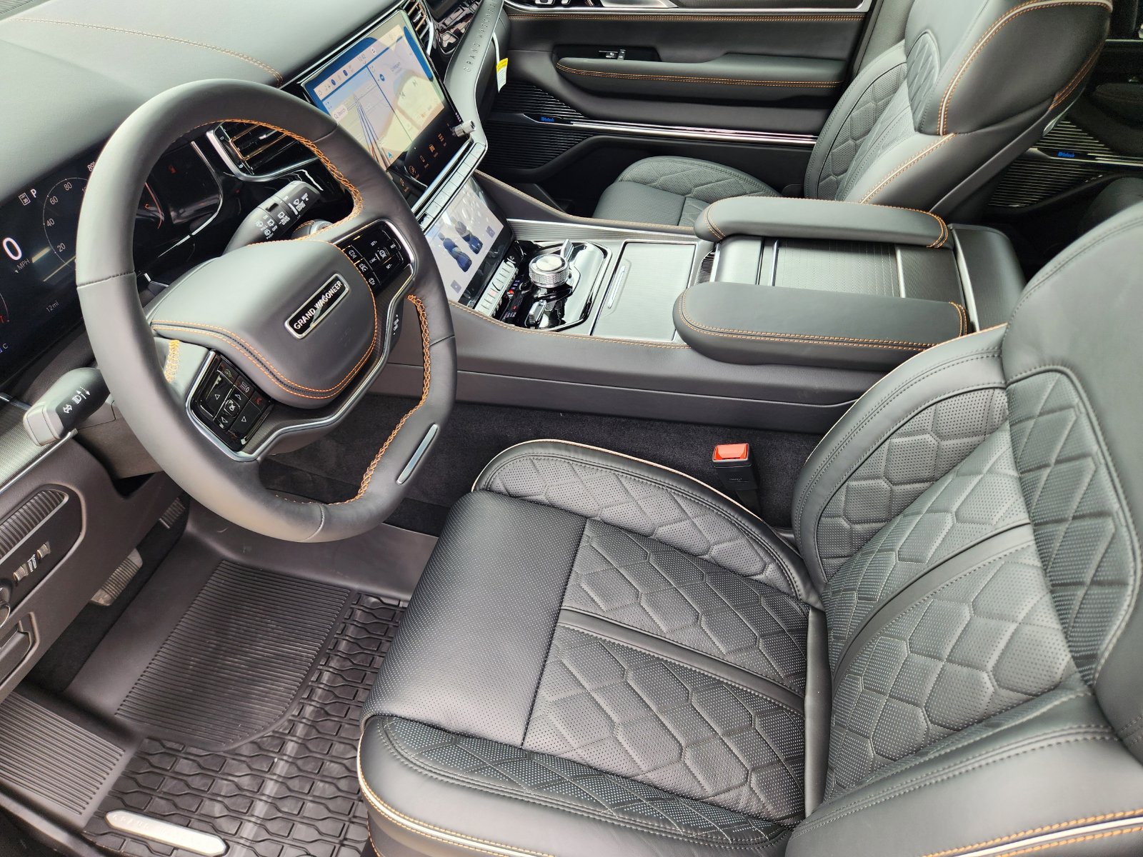 New 2026 Jeep Grand Wagoneer L Summit AWD/4WD image 12