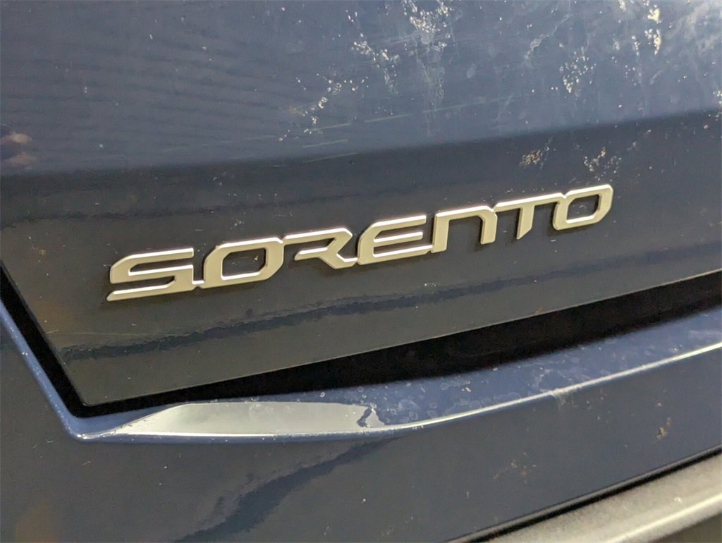 New 2026 Kia Sorento S image 8