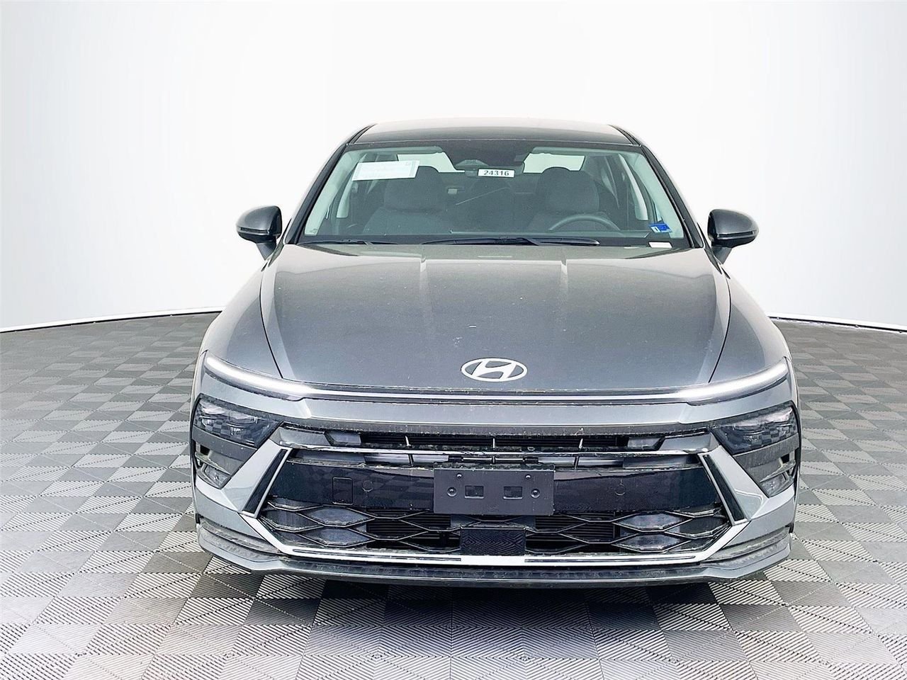 New 2026 Hyundai Sonata SE FWD image 2