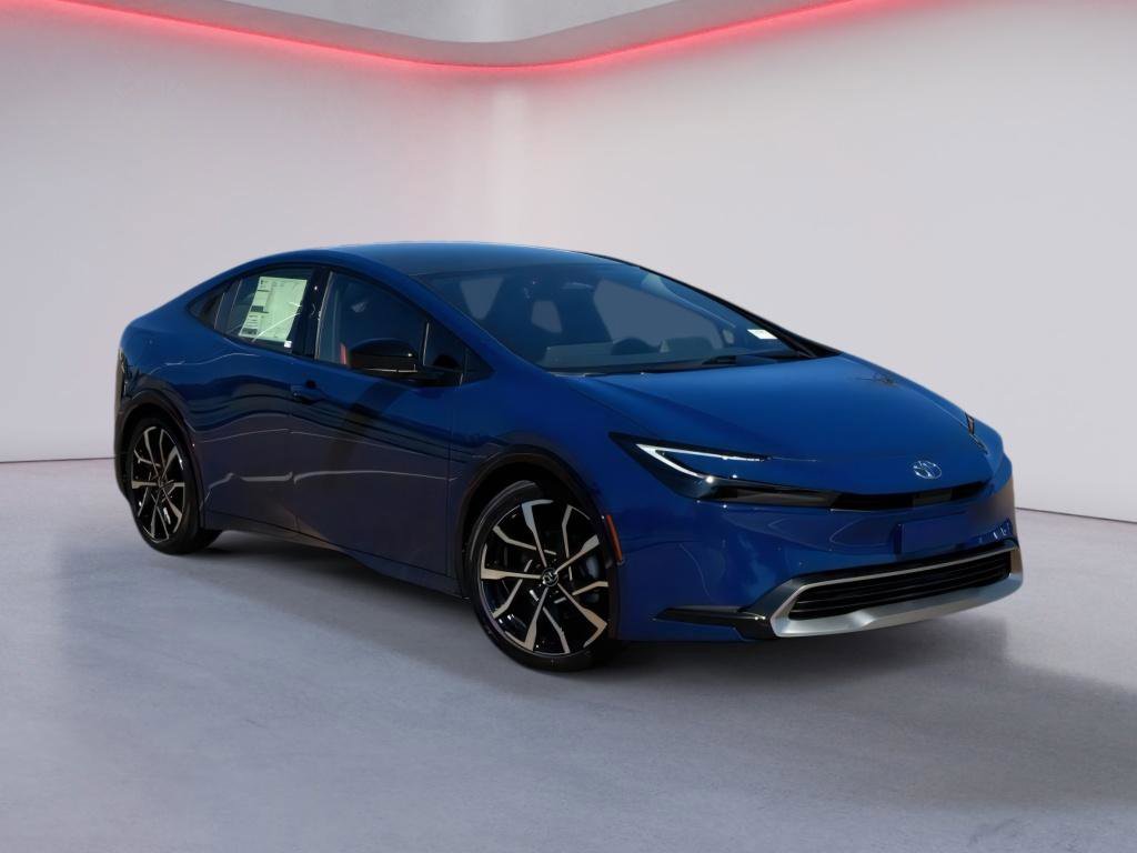New 2026 Toyota Prius Plug-In Hybrid image 3
