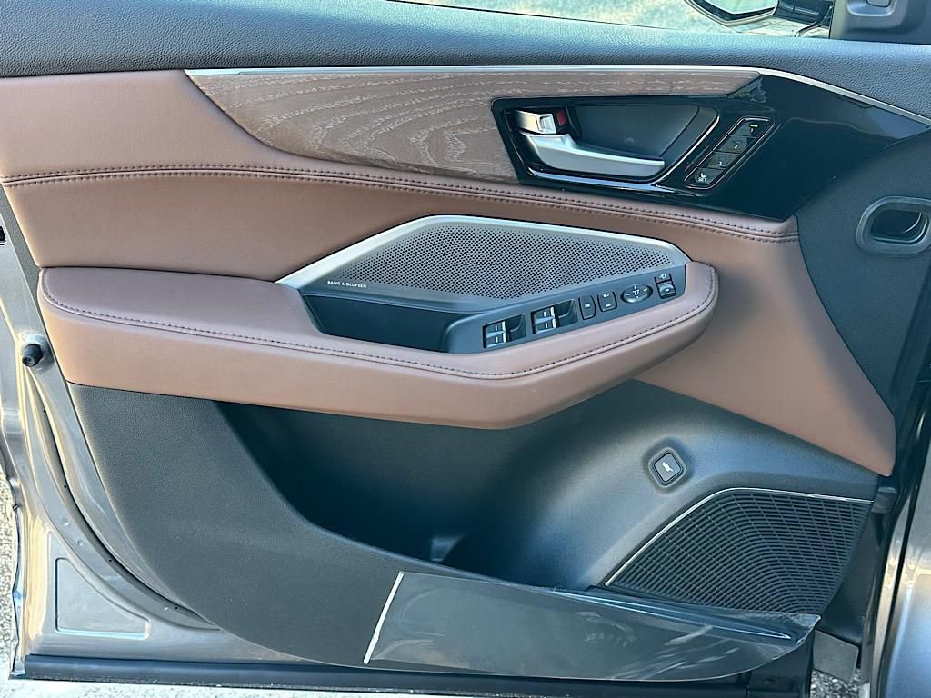 New 2026 Acura MDX w/ Advance Package image 9