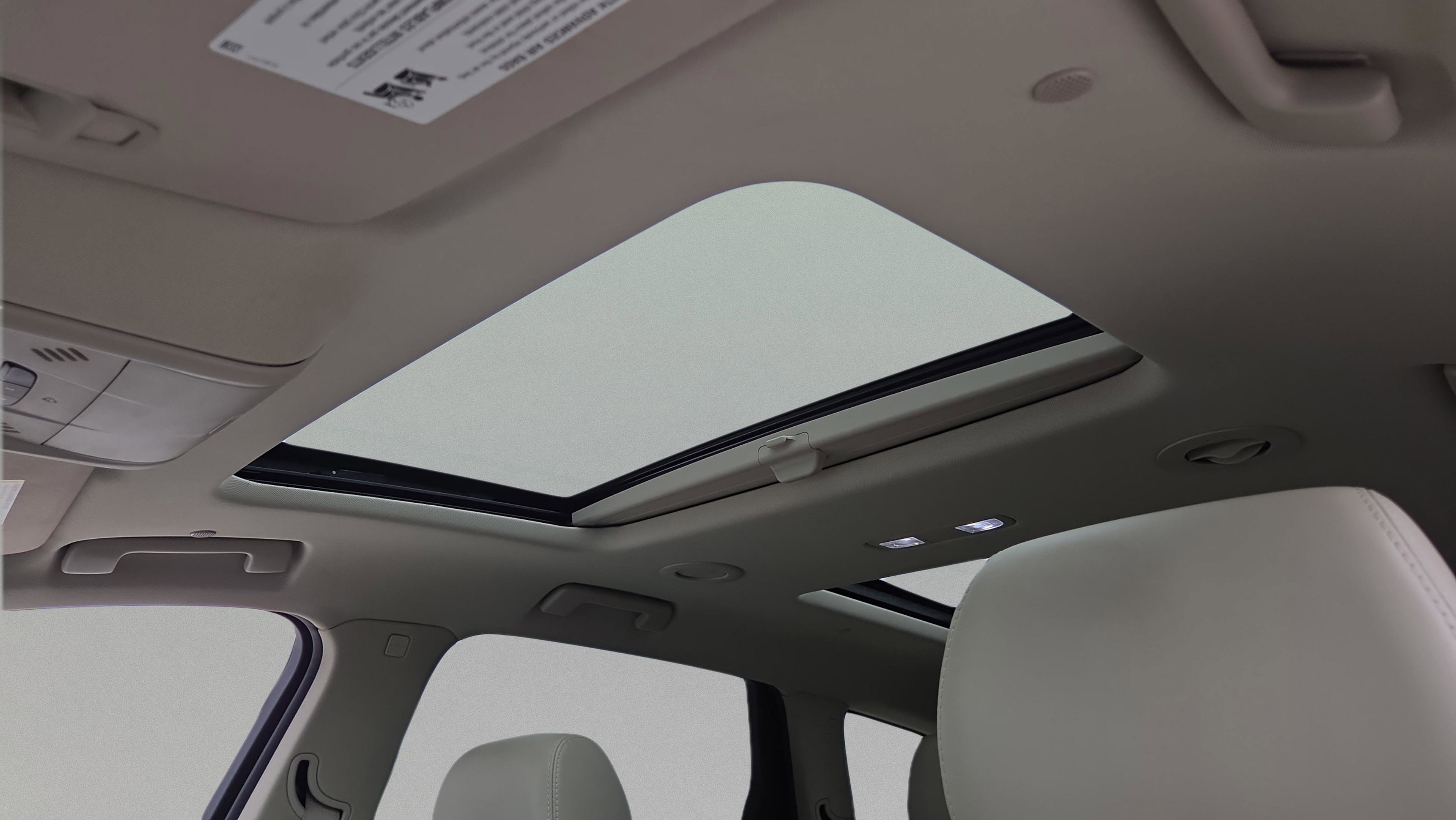 Used 2019 Buick Enclave Essence FWD image 24