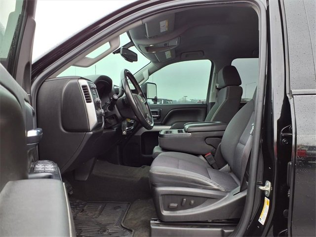 Used 2015 Chevrolet Silverado 2500 LT w/ LT Convenience Package image 17