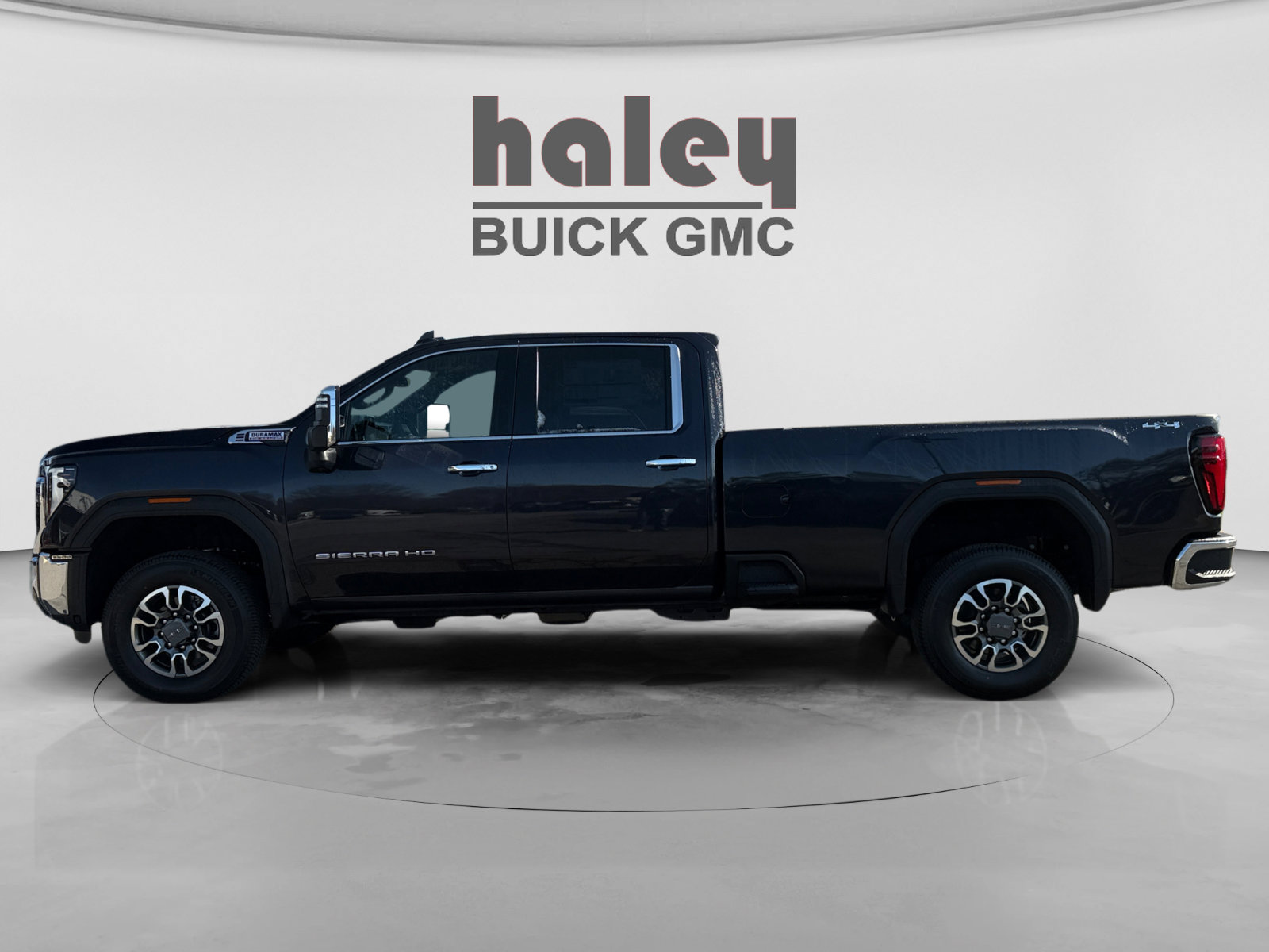 New 2026 GMC Sierra 3500 SLT w/ SLT Convenience Package image 6