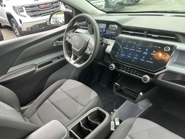 New 2027 Chevrolet Bolt LT FWD image 17
