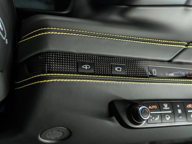Used 2021 Ferrari F8 Tributo RWD image 37