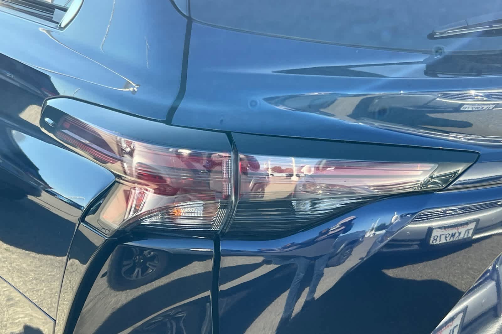 Certified 2023 Toyota Sienna LE FWD image 20