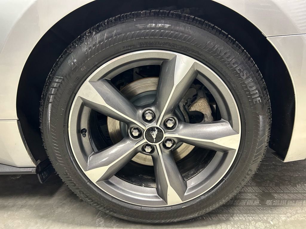 Used 2016 Ford Mustang Convertible w/ Equipment Group 051A image 18