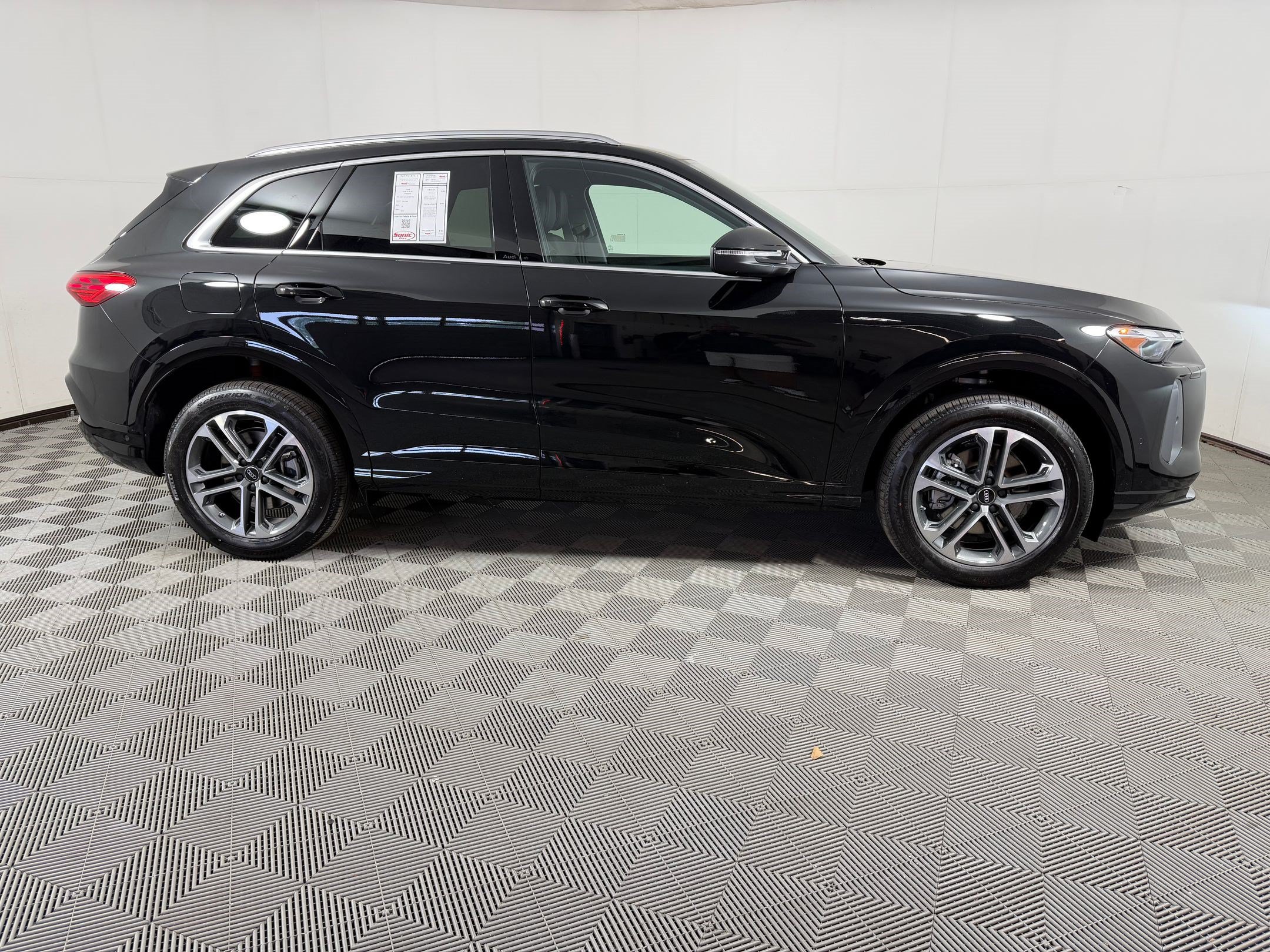 New 2026 Audi Q5 Premium AWD/4WD image 8