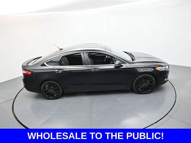 Used 2016 Ford Fusion Titanium FWD image 25