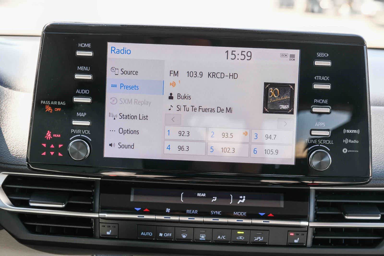 Certified 2023 Toyota Sienna XLE FWD image 14