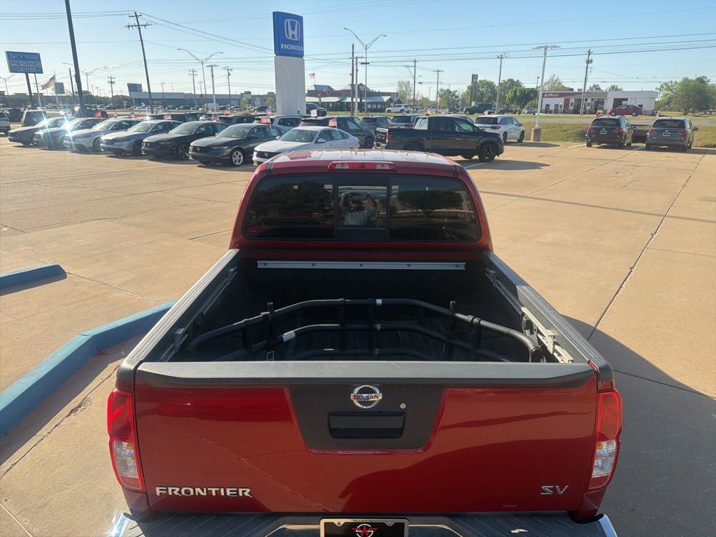 Used 2015 Nissan Frontier SV w/ SV Value Truck Package image 20